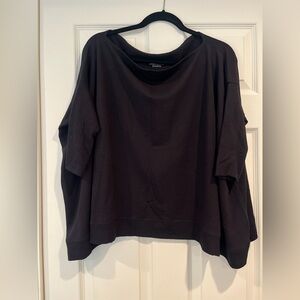 Beyond Yoga Black Short Top